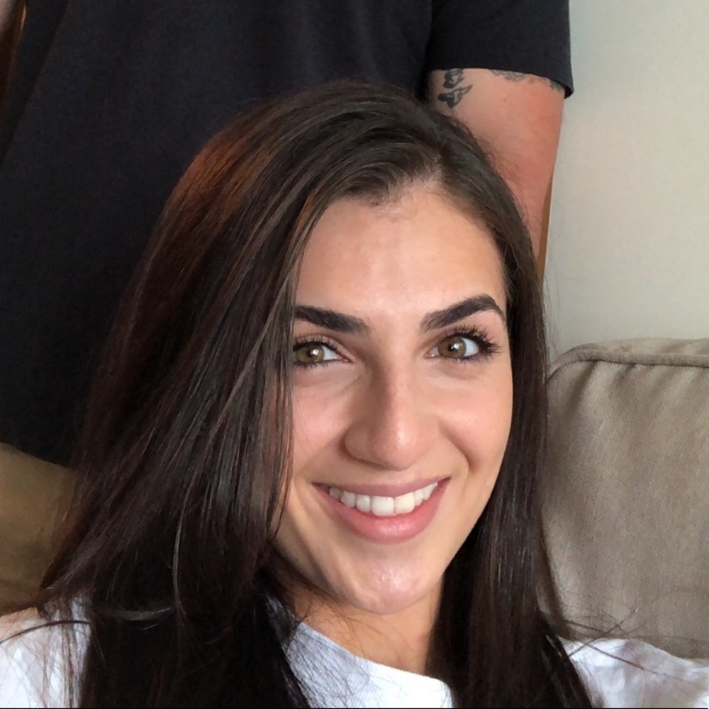 Meet your Posher, Talia